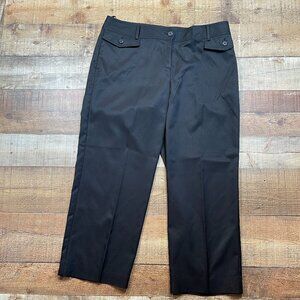 Izod Golf Black Capri Pants size 14